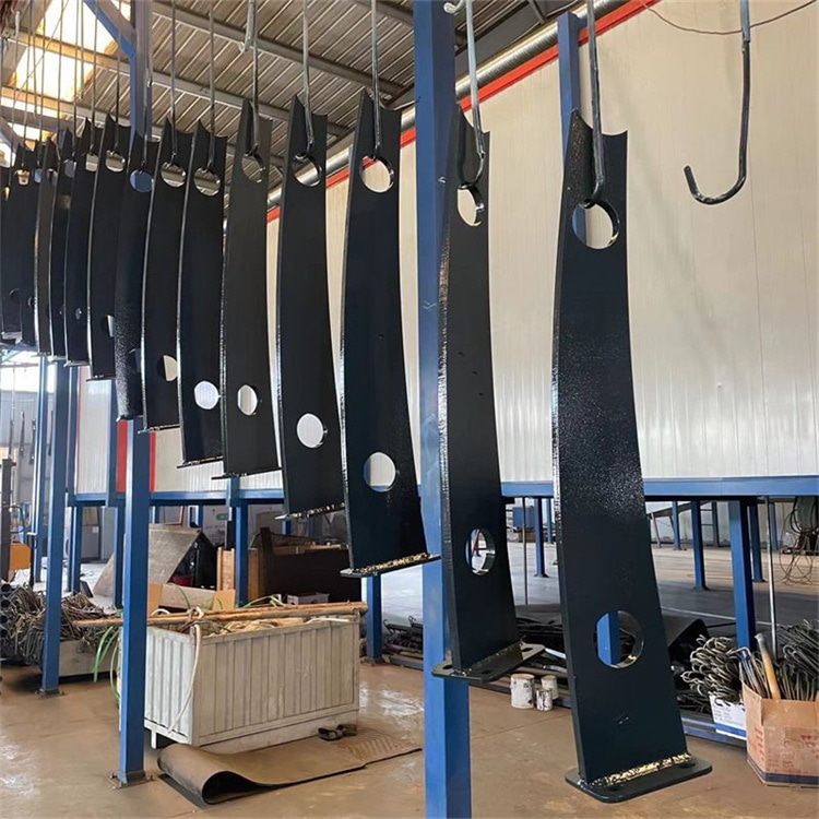 海外燈光護欄需求擴張放緩